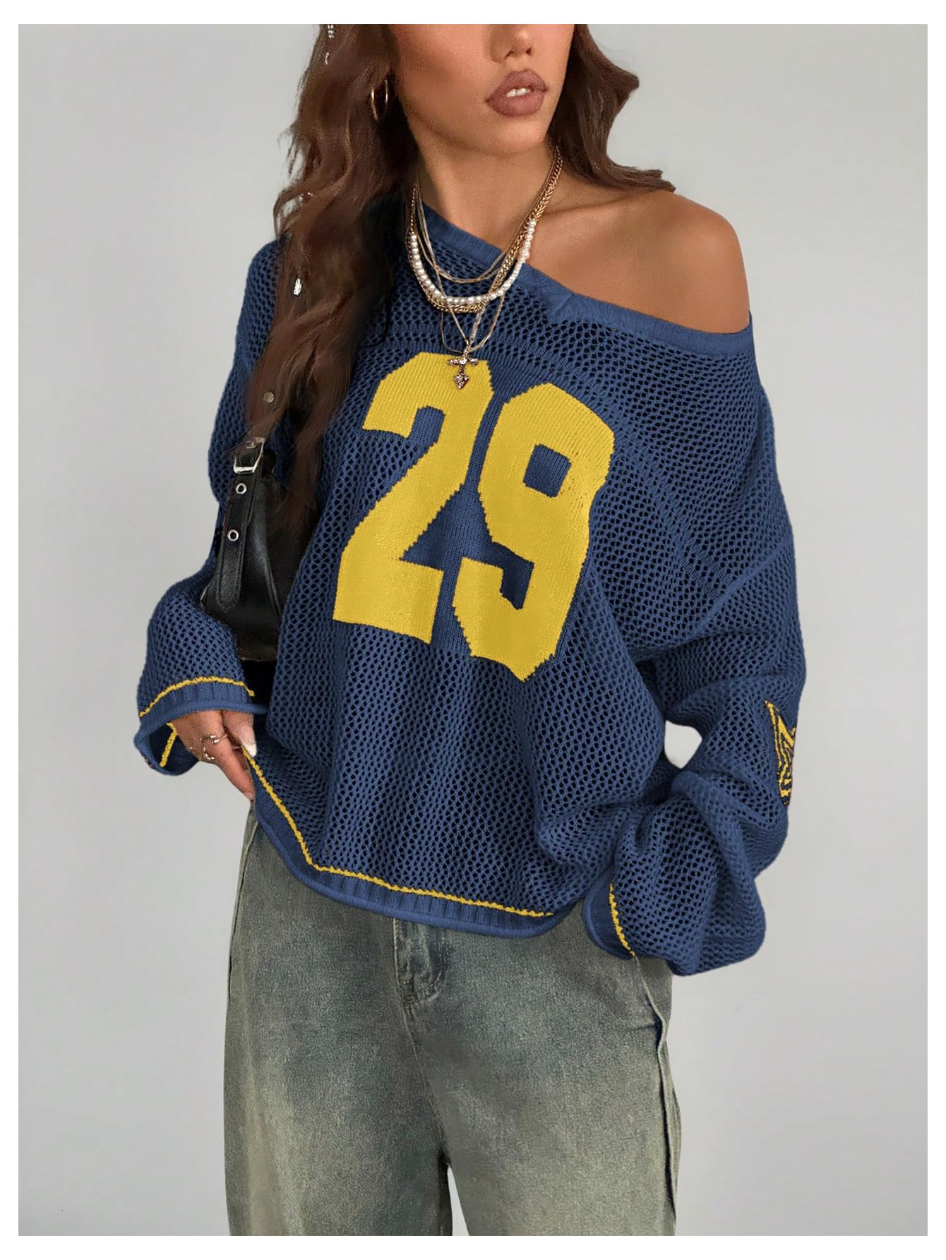Verdusa Women's Y2k Tops Jersey Shirts Oversized Crochet Graphic Going Out Tops V Neck Pullover Sweater Streetwear