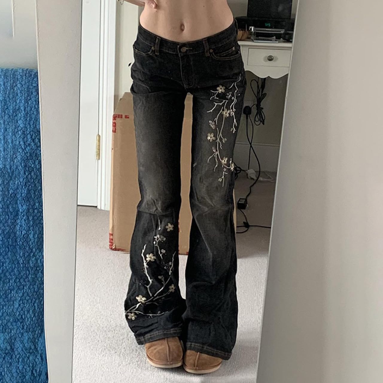 Women Bell Bottom Jeans Stretchy Flare Mid Rise Embroidery Vintage Denim Pants 90s Outfits Y2k Clothes
