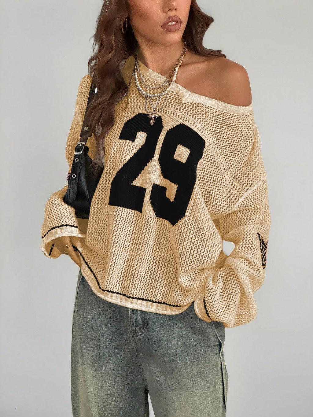 Verdusa Women's Y2k Tops Jersey Shirts Oversized Crochet Graphic Going Out Tops V Neck Pullover Sweater Streetwear