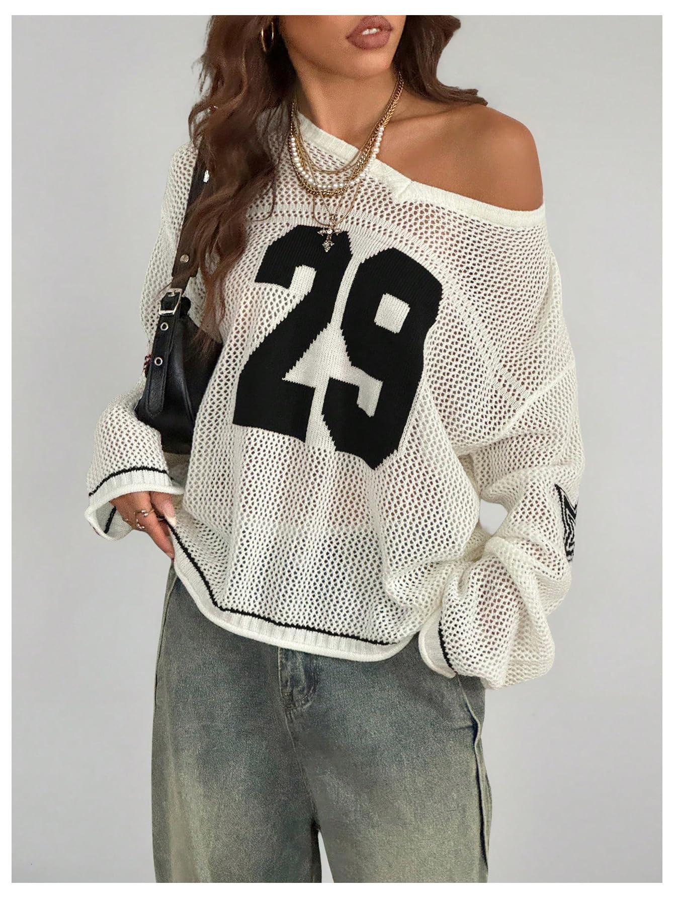 Verdusa Women's Y2k Tops Jersey Shirts Oversized Crochet Graphic Going Out Tops V Neck Pullover Sweater Streetwear